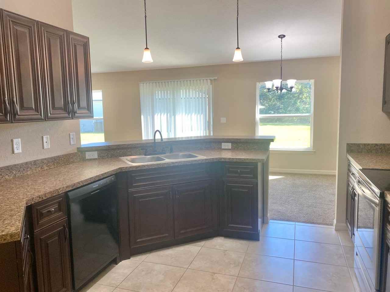 16773 Sw 18th Avenue Rd - Photo 5 of 21