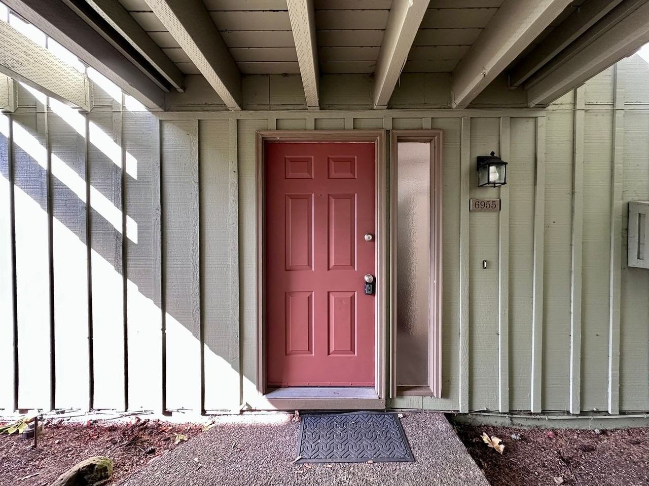 6955 Montauk Cir - Photo 2 of 22