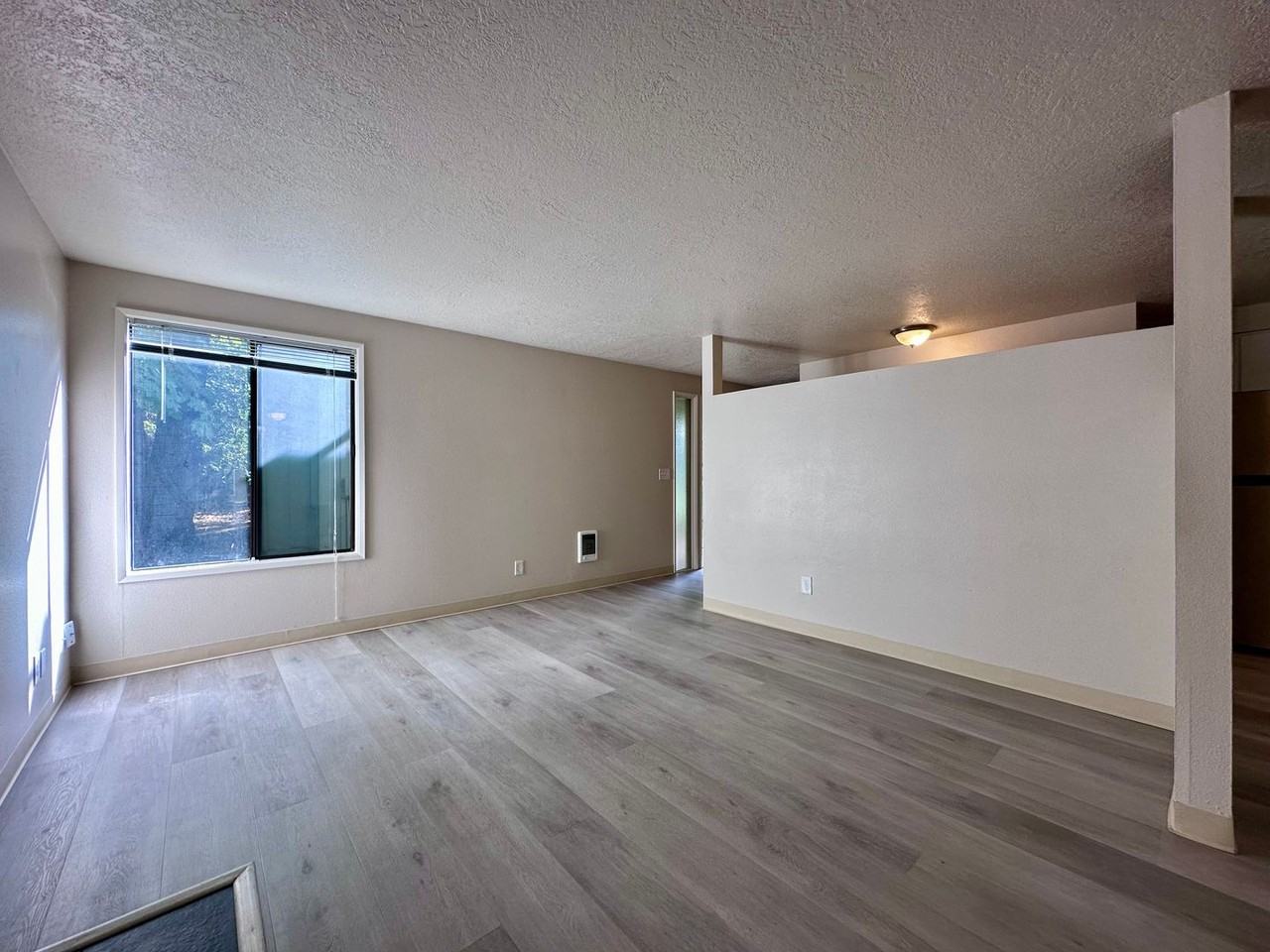 6955 Montauk Cir - Photo 7 of 22