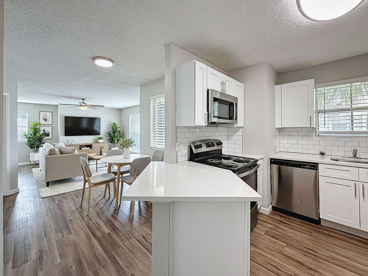 The Riley - Photo 3 of 35