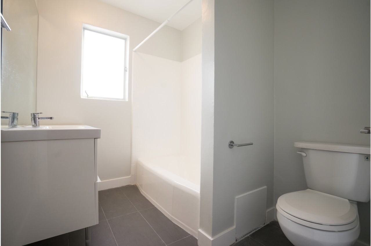 1155 Hacienda Place - Photo 4 of 14