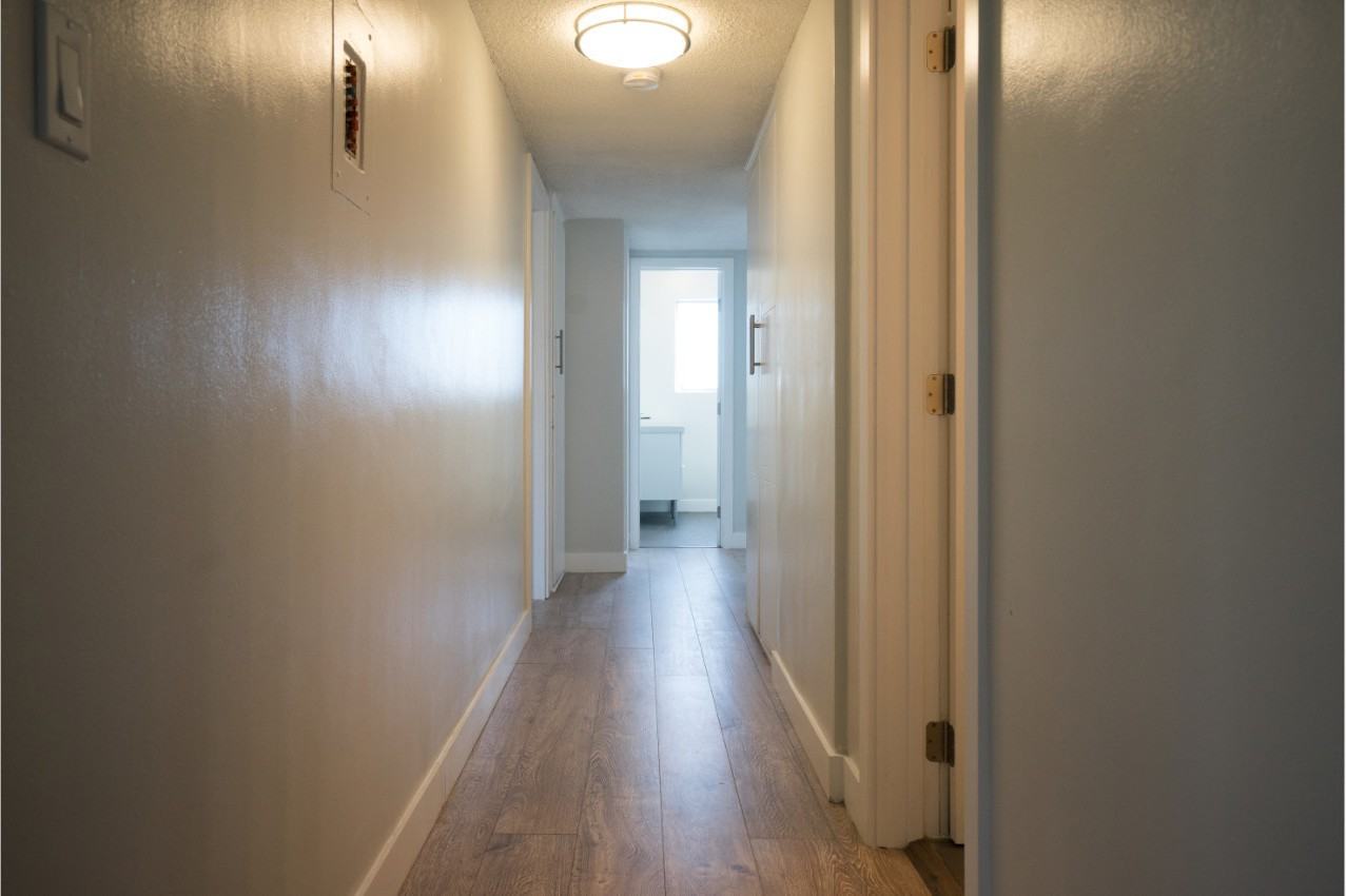 1155 Hacienda Place - Photo 7 of 14