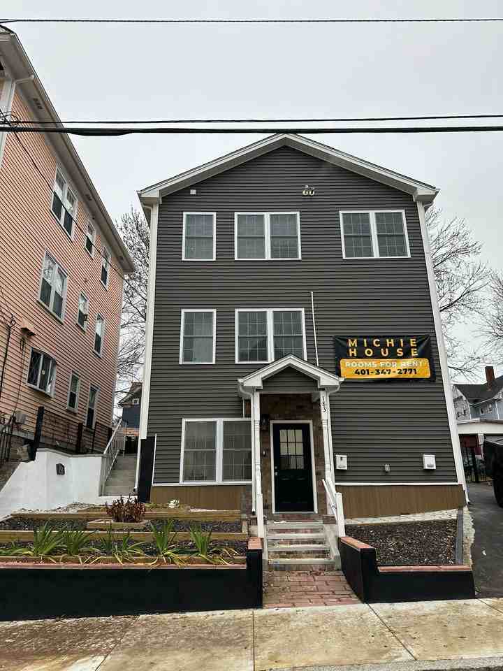 183 Jewett St - Photo 3 of 11