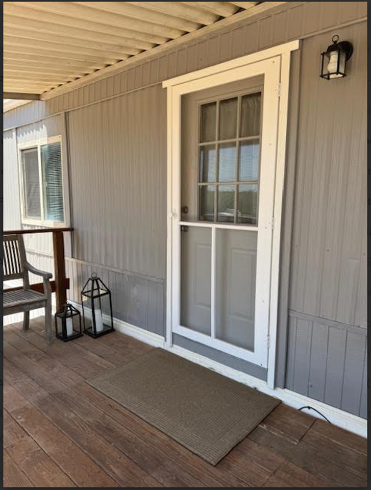 1336 Townhill Rd - Photo 2 of 19