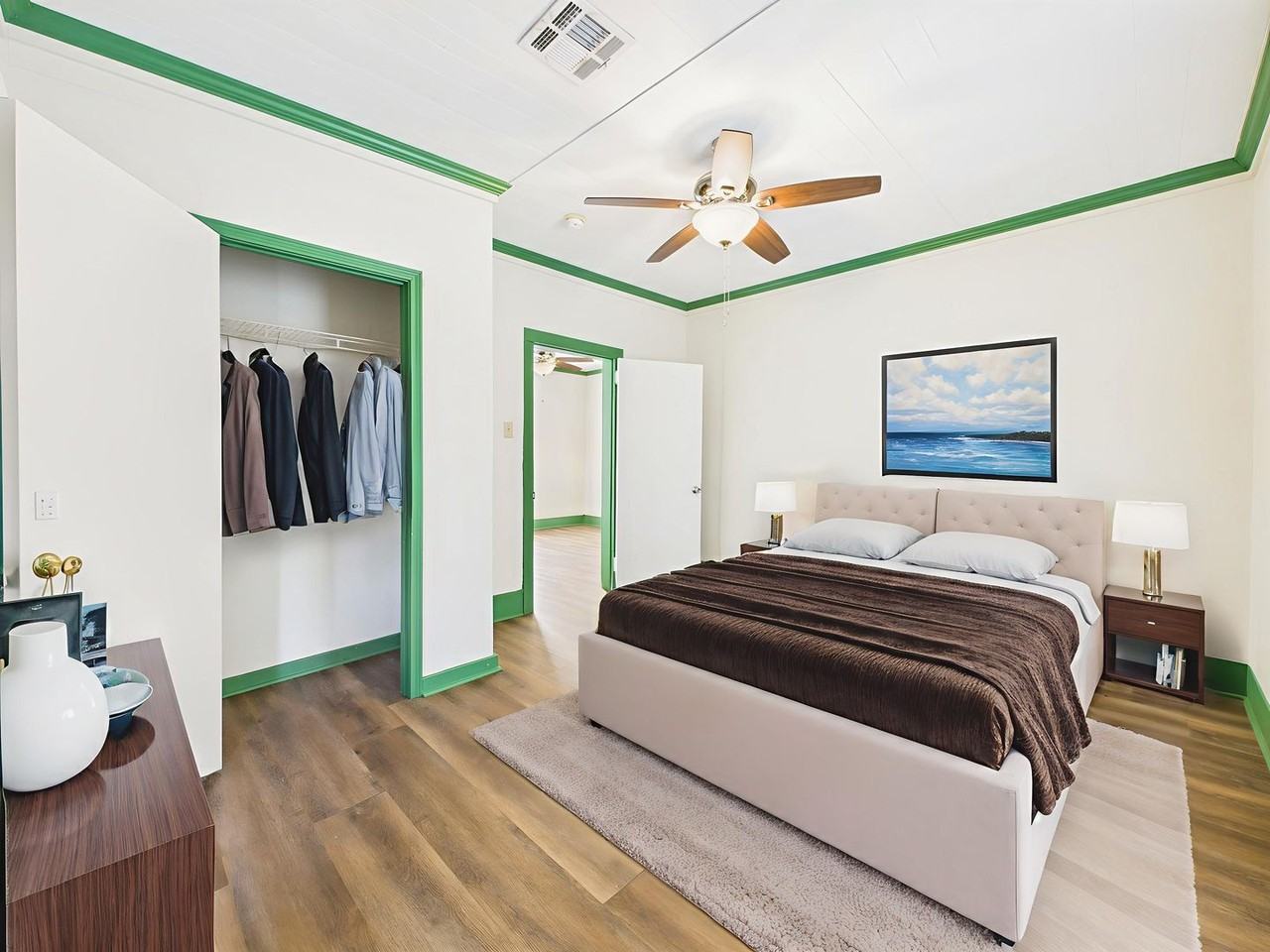 516 Lamar Street - Photo 6 of 17