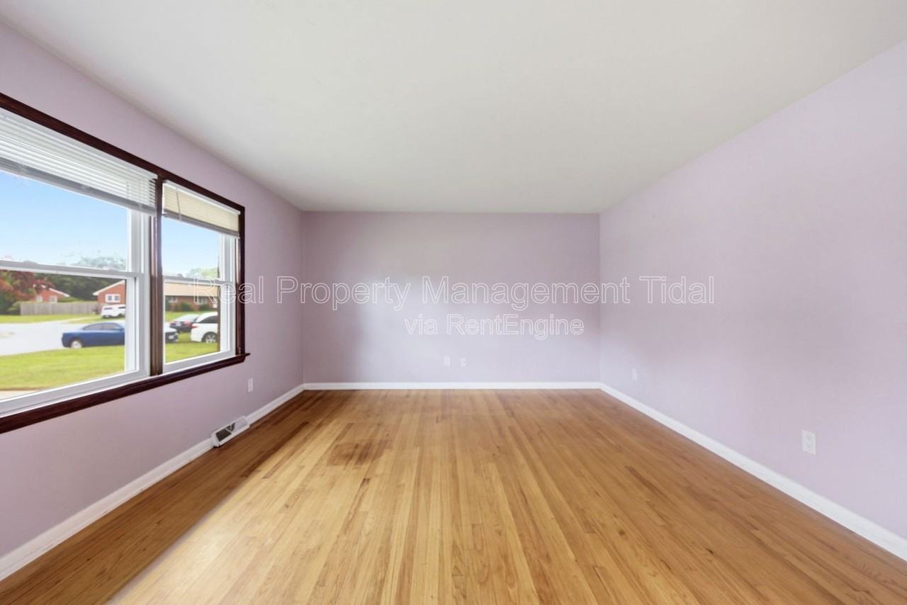 41 Wendfield Cir - Photo 7 of 50