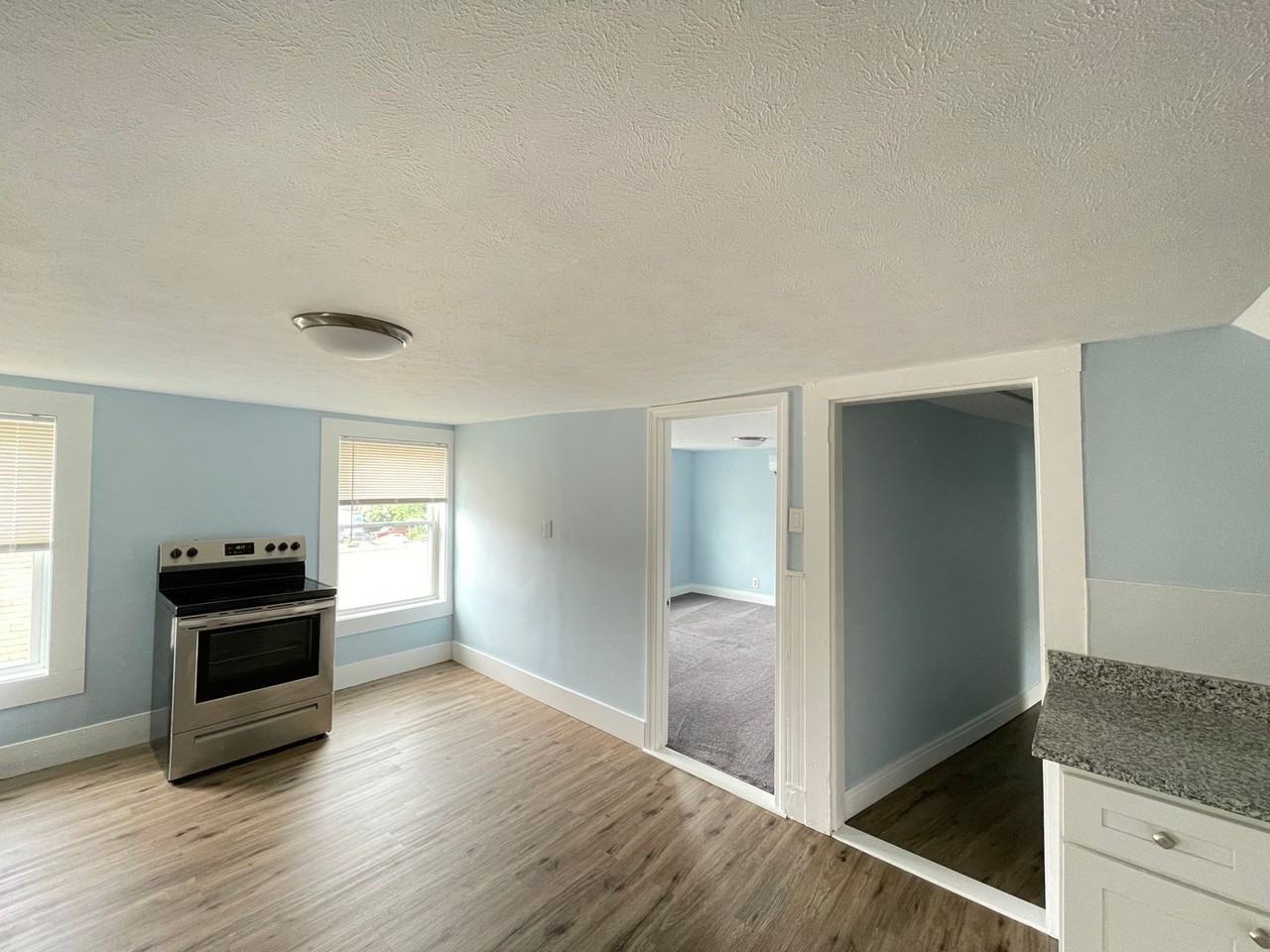 139 W Hollis St #3 - Photo 2 of 19