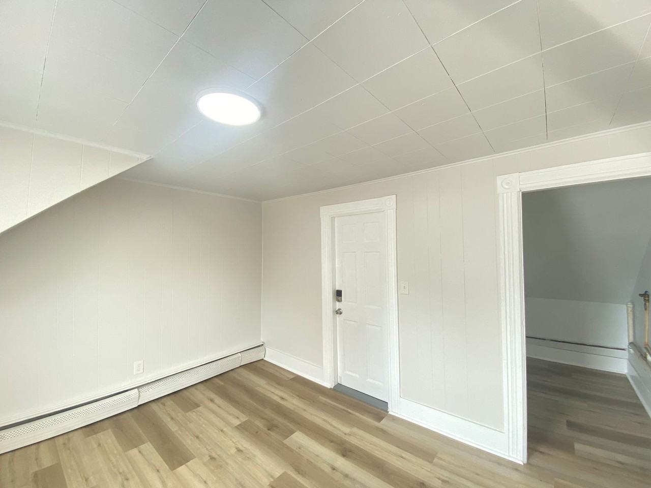 114 Jewett St #2 - Photo 5 of 17
