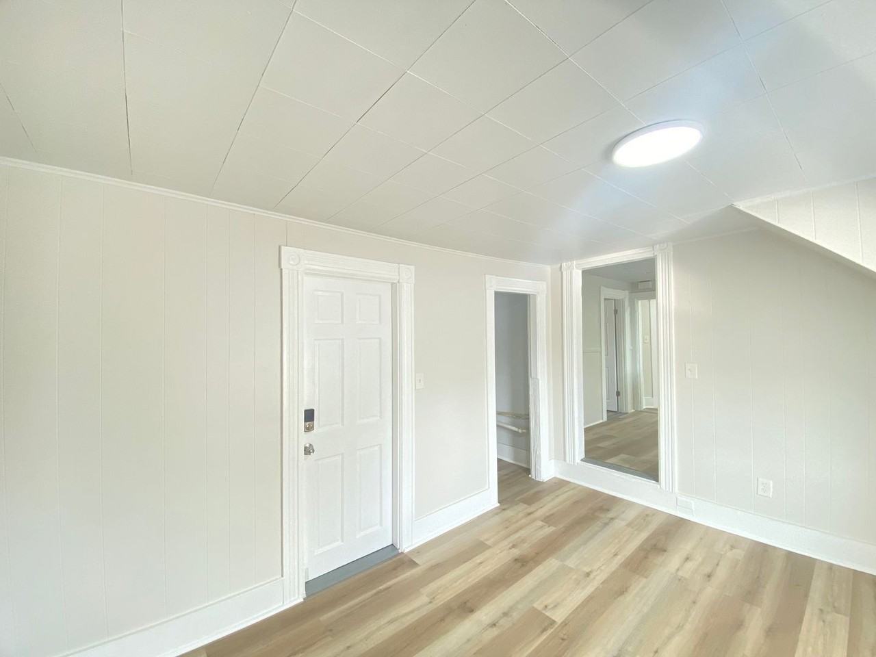 114 Jewett St #2 - Photo 6 of 17