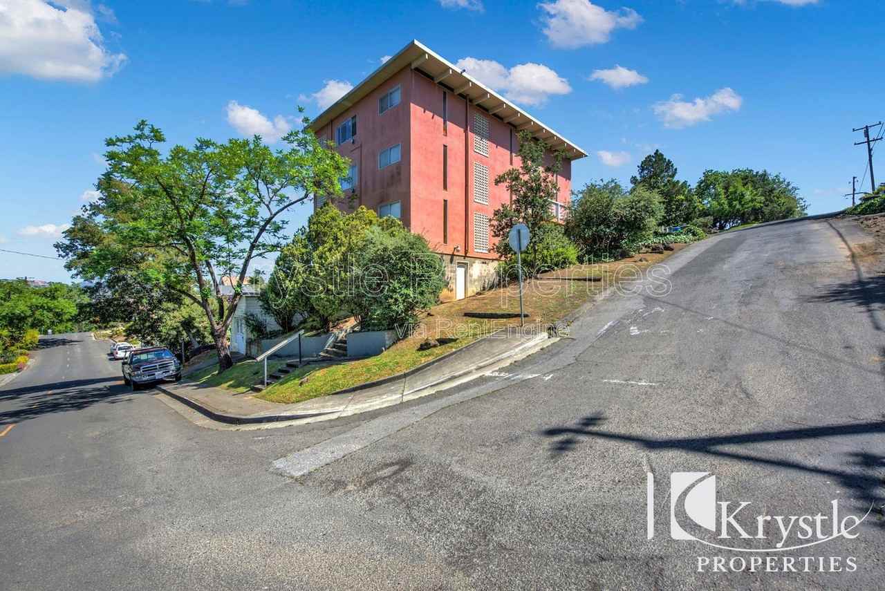 340 Carter St #3 - Photo 2 of 22