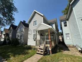 1323 Broadway Ave Nw #2 - Photo 1 of 1