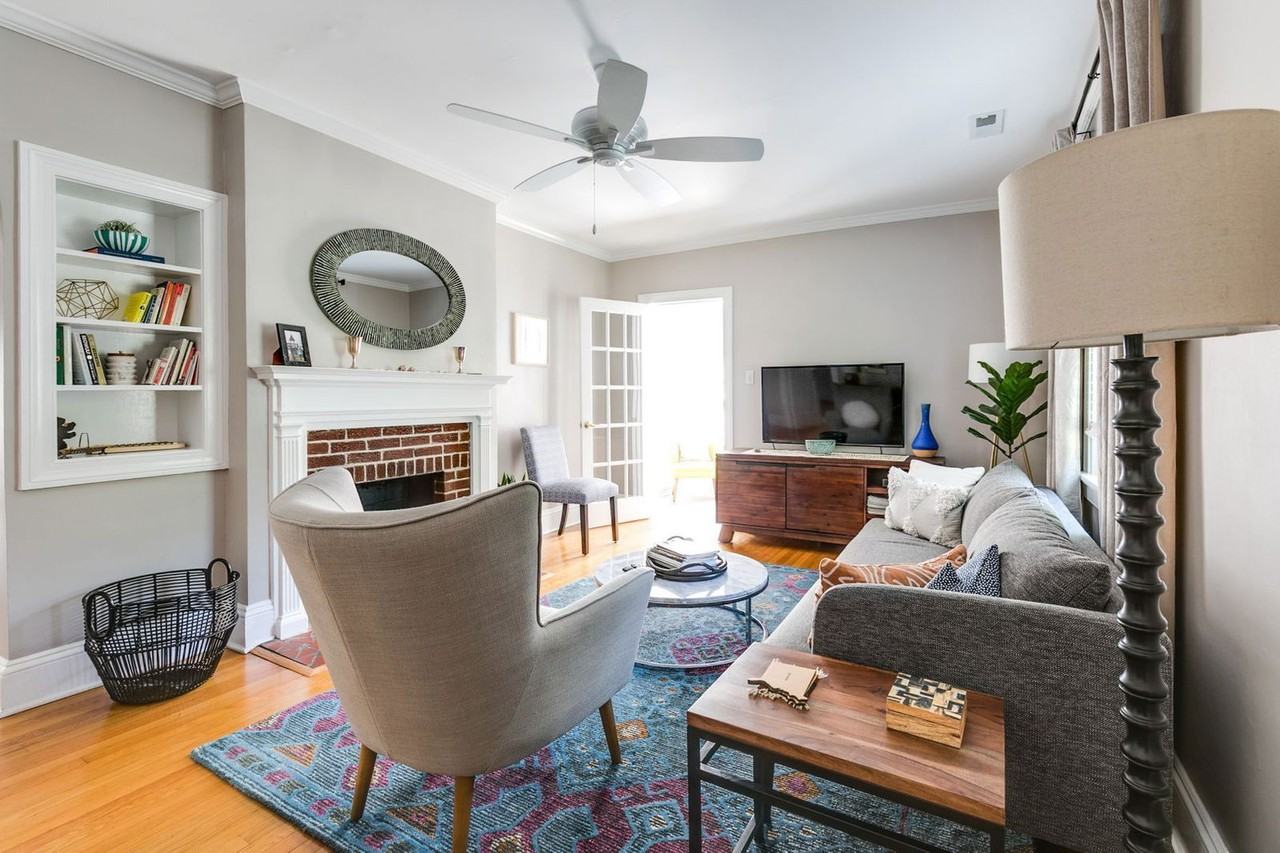 5000 Bromley Ln - Photo 6 of 50