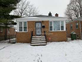 14444 Woodlawn Ave - Photo 1 of 1