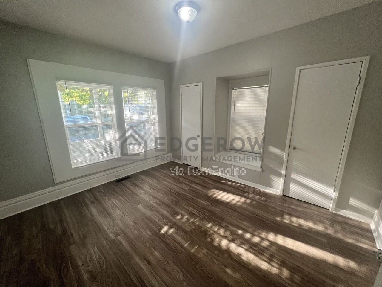 839 Alpine Ave Nw #1 - Photo 4 of 9