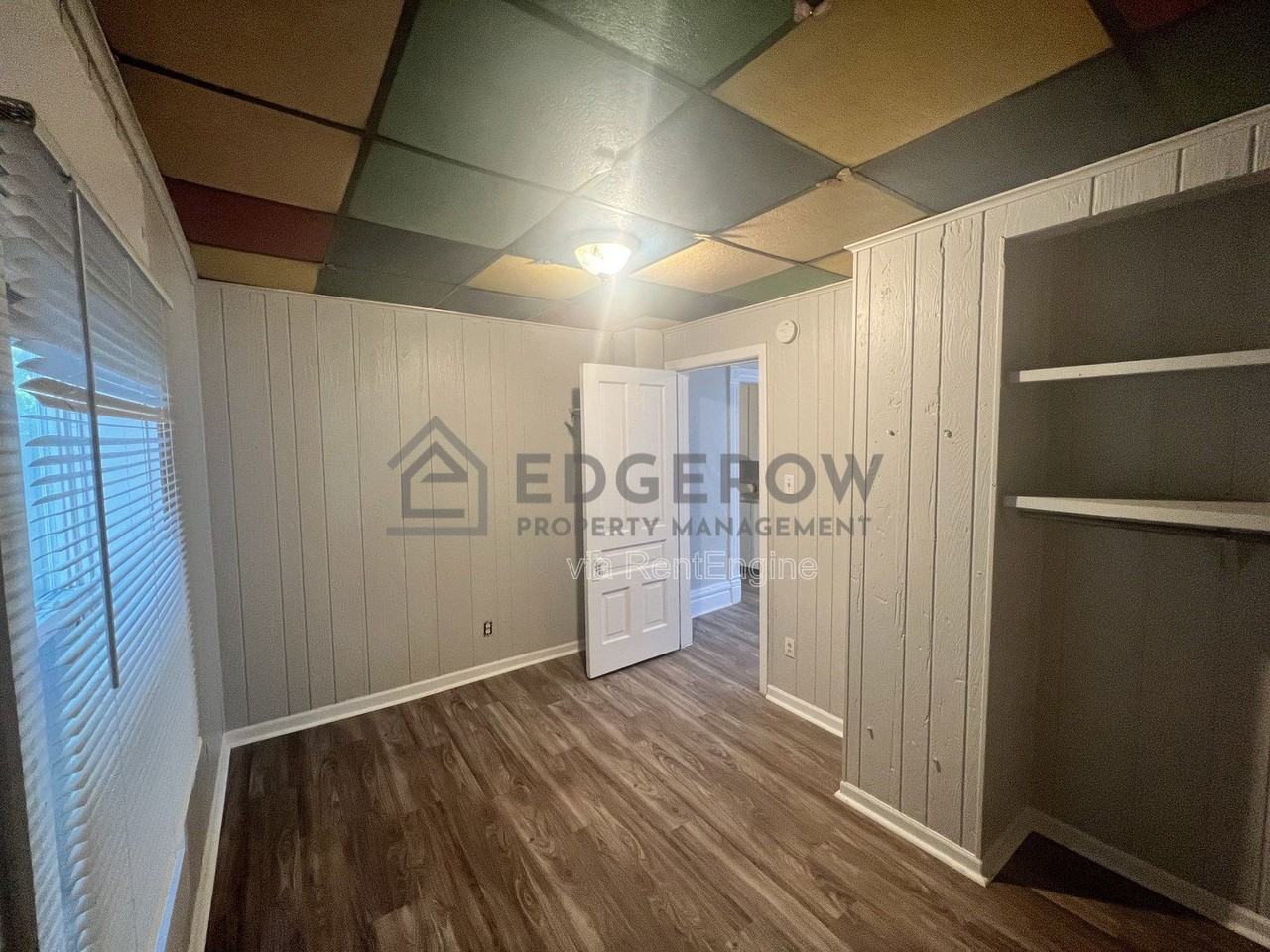 839 Alpine Ave Nw #1 - Photo 6 of 9
