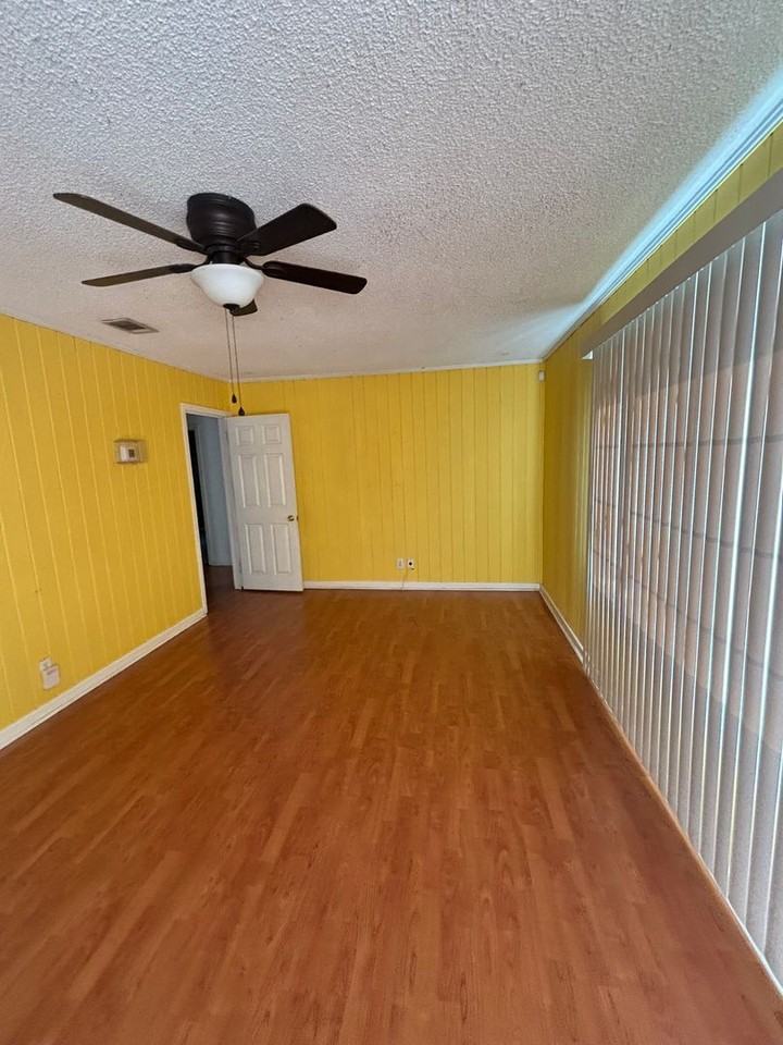 116 Moss Oak Dr - Photo 4 of 19