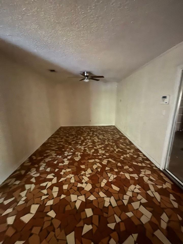 116 Moss Oak Dr - Photo 5 of 19