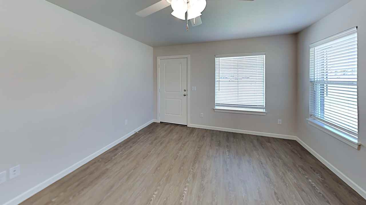 11206 Breckenridge Lane - Photo 4 of 16