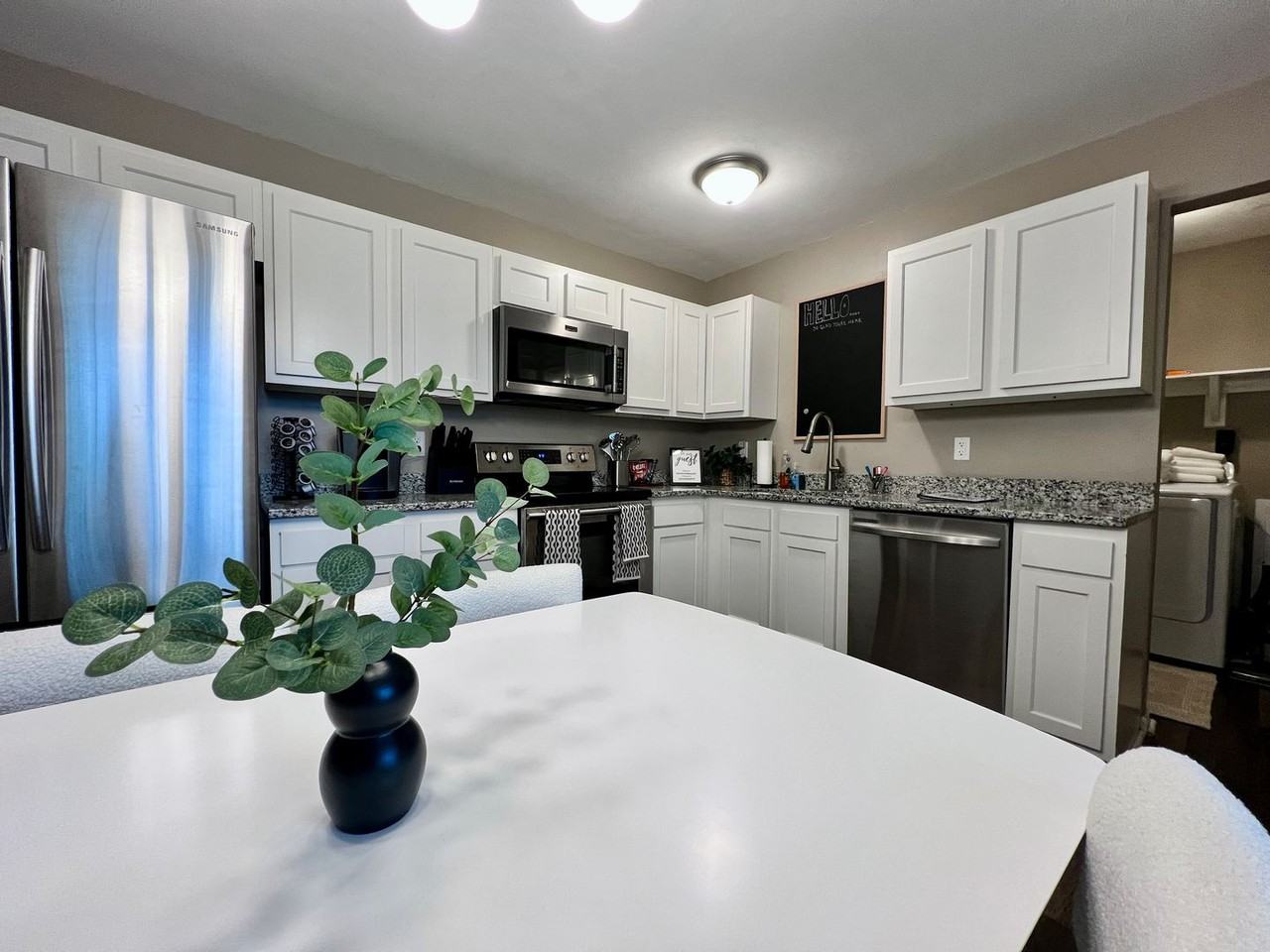 6418 Sandric Ln - Photo 6 of 26