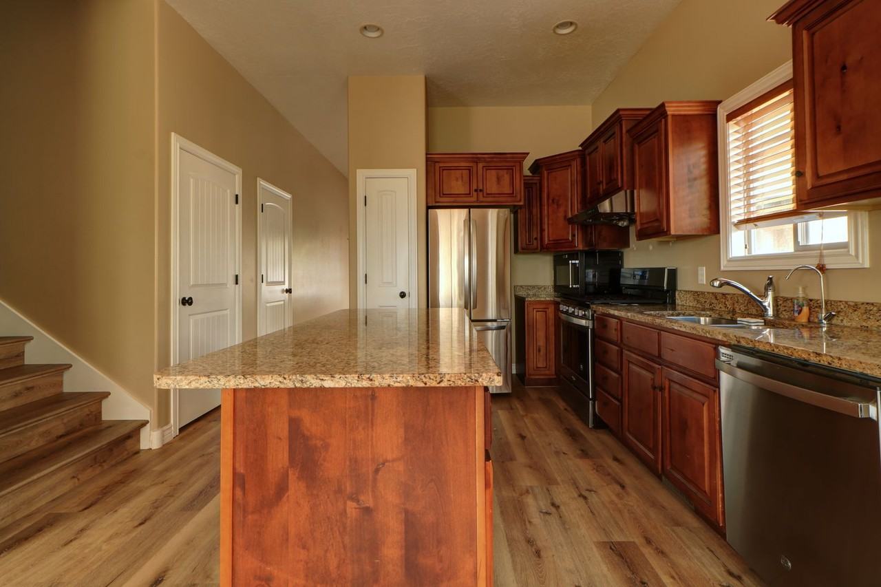 2801 W Bear Ridge Way - Photo 7 of 45