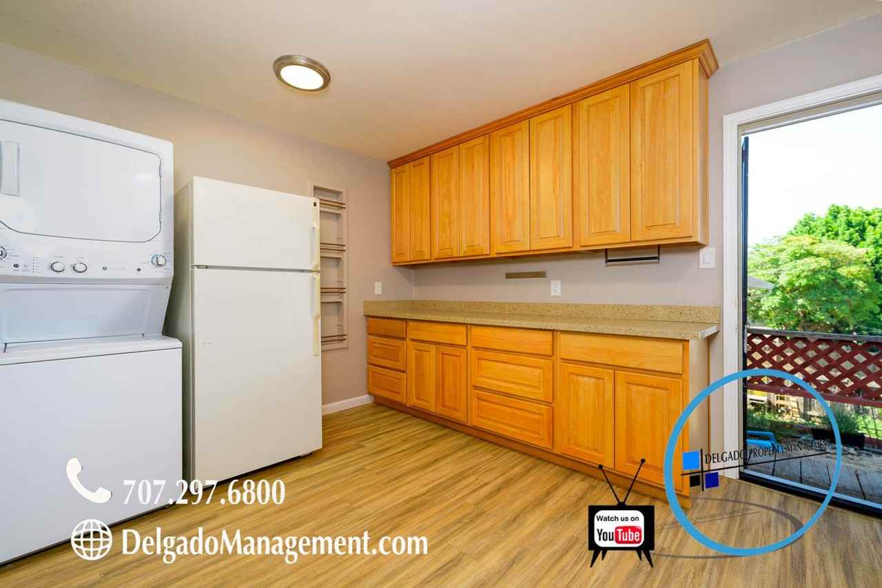 1330 W L St - Photo 5 of 22