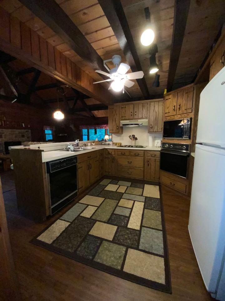 88 Fox Rd - Photo 7 of 19