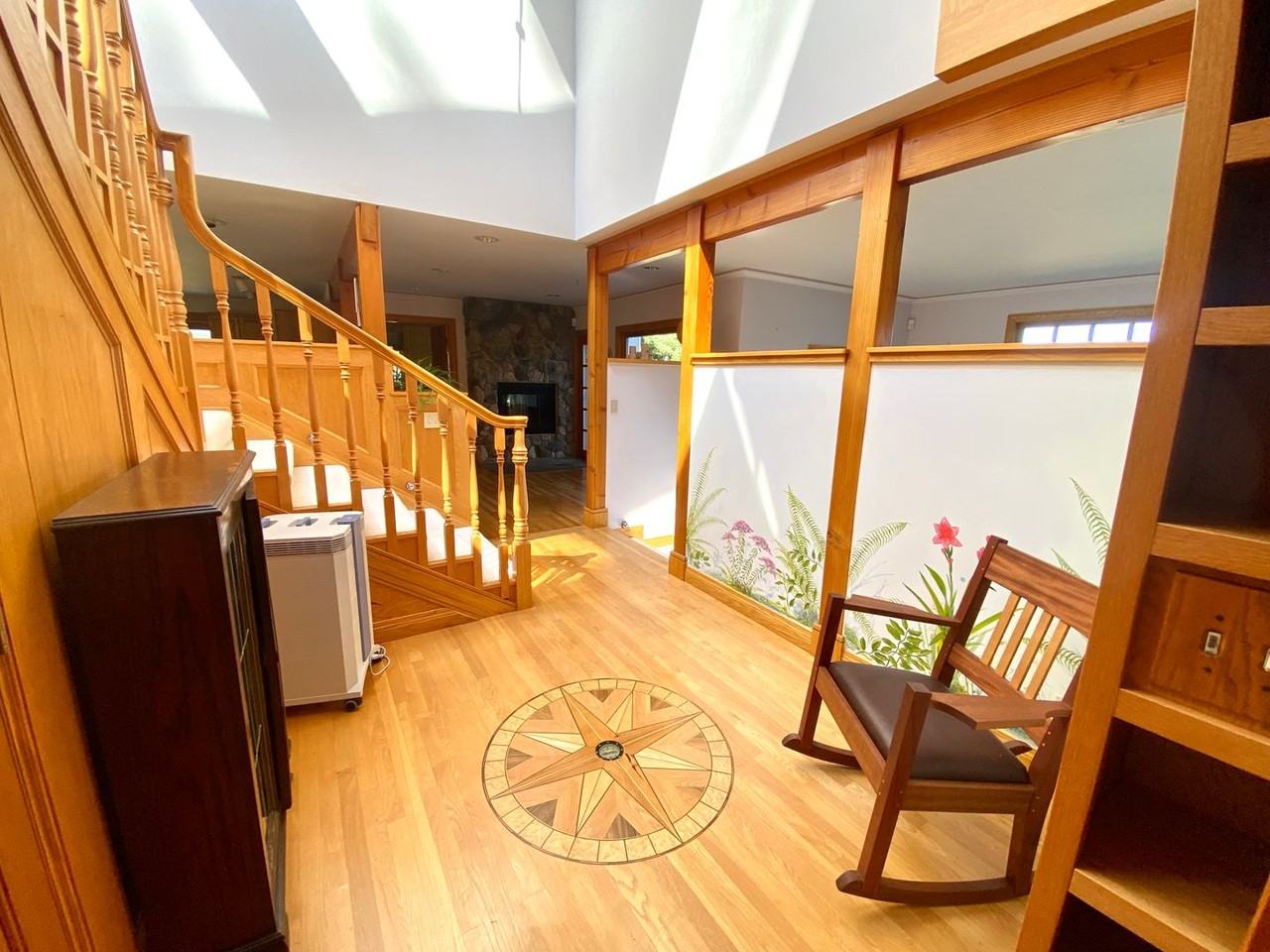 2461 Turn Point Rd - Photo 6 of 33