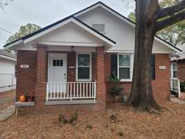 featured image of 3014 1/2 Columbia Ave