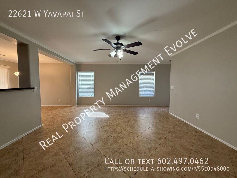 22621 W Yavapai St - Photo 5 of 30