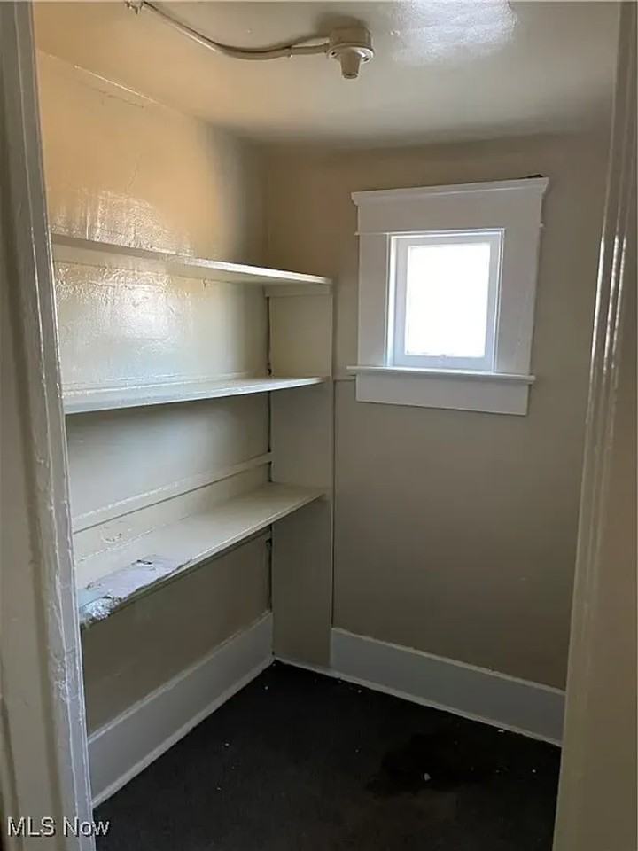 344 Fuller Street - Photo 4 of 16