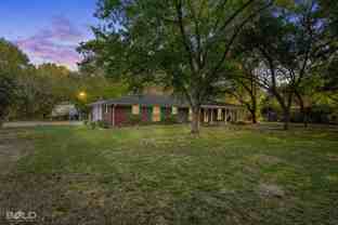 595 N Main St - Photo 1 of 1