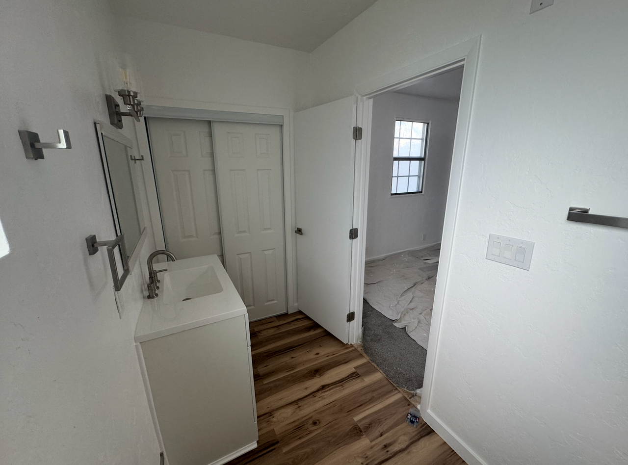 1035 Main Street - Photo 5 of 22