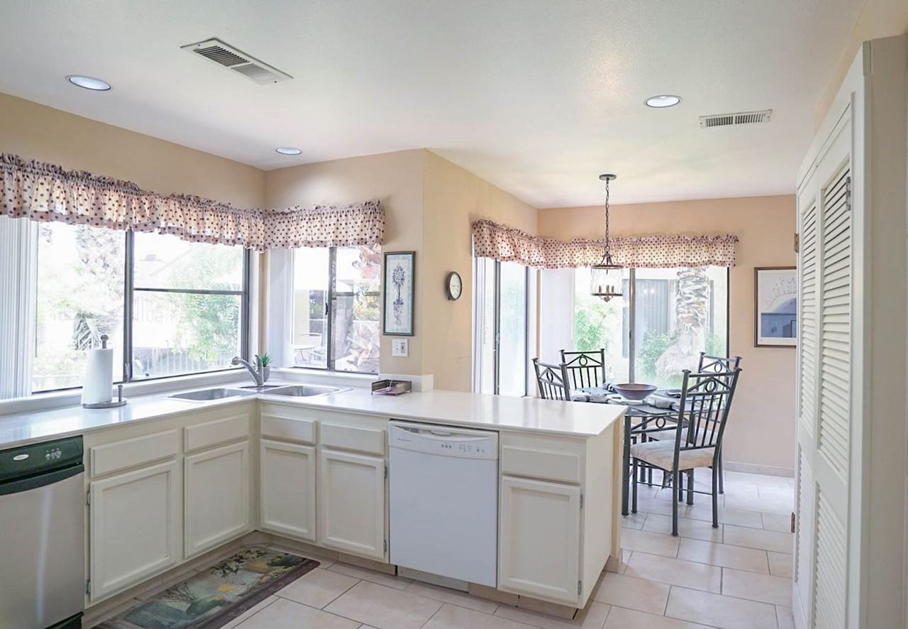 211 Canyon Cir N - Photo 6 of 43