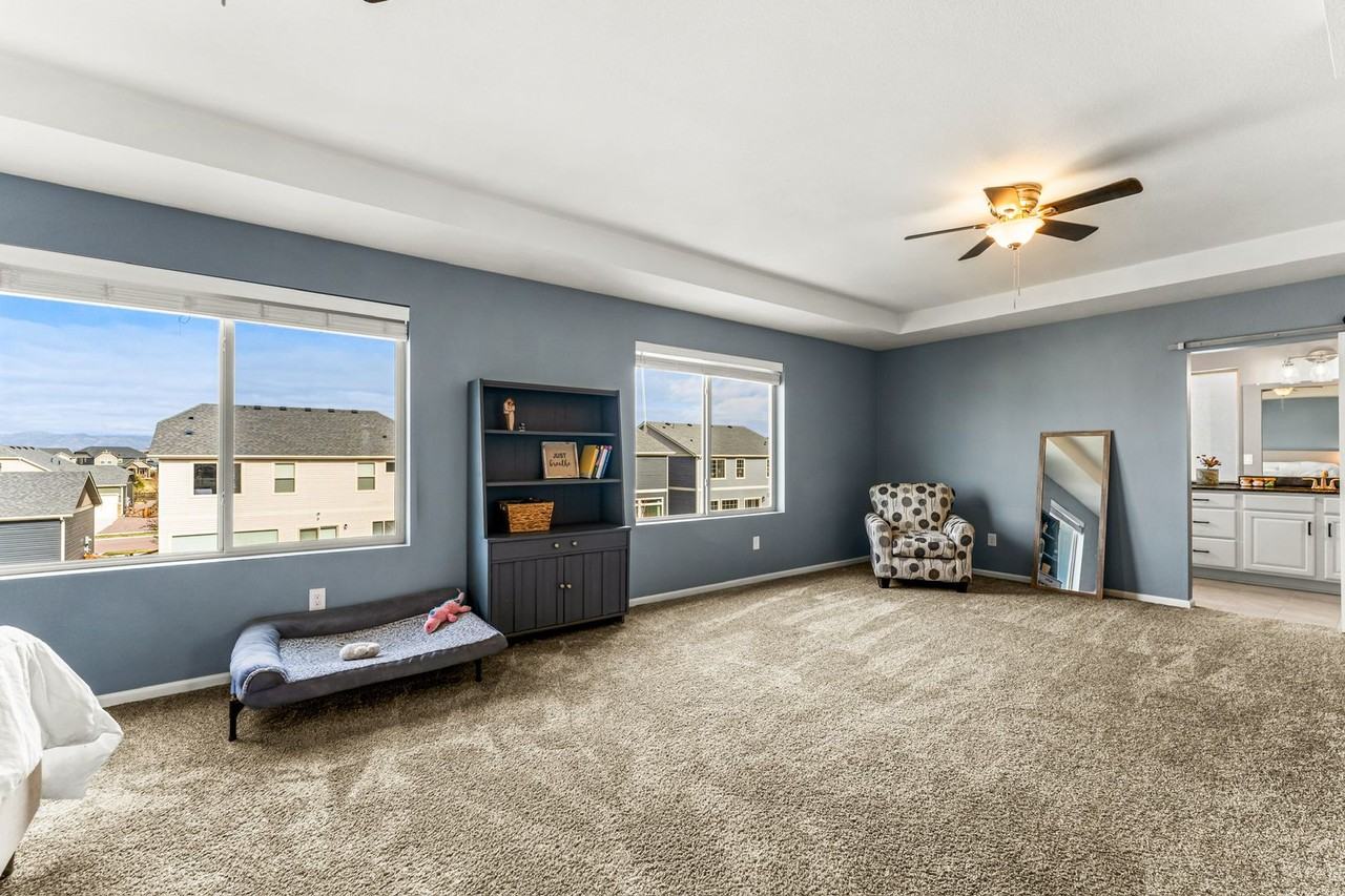 5926 Carrick Ln - Photo 4 of 50