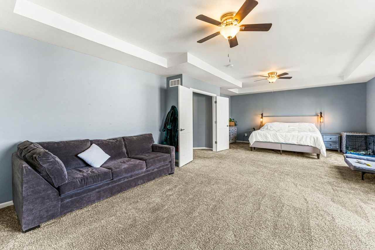 5926 Carrick Ln - Photo 5 of 50