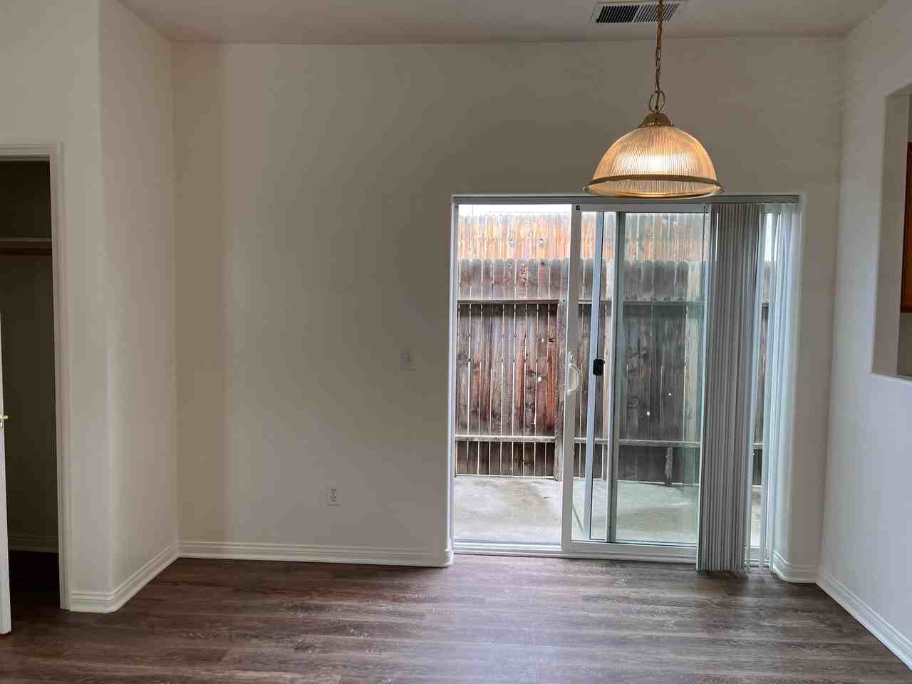 3757 Pine Meadow Drive Bakersfield, CA 93308 - Photo 4 of 13