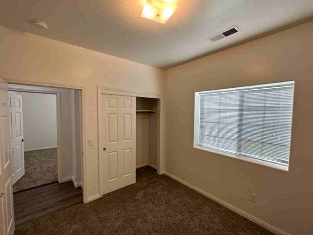 3757 Pine Meadow Drive Bakersfield, CA 93308 - Photo 6 of 13