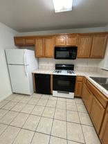 602 Blue Mountain Way Bakersfield, CA 93308 - Photo 1 of 1