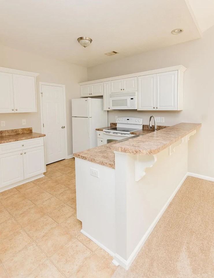 Grovetown Crossing - Photo 3 of 25