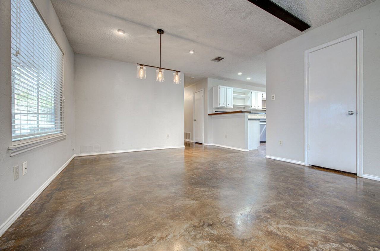 12925 Covington Trl - Photo 6 of 28