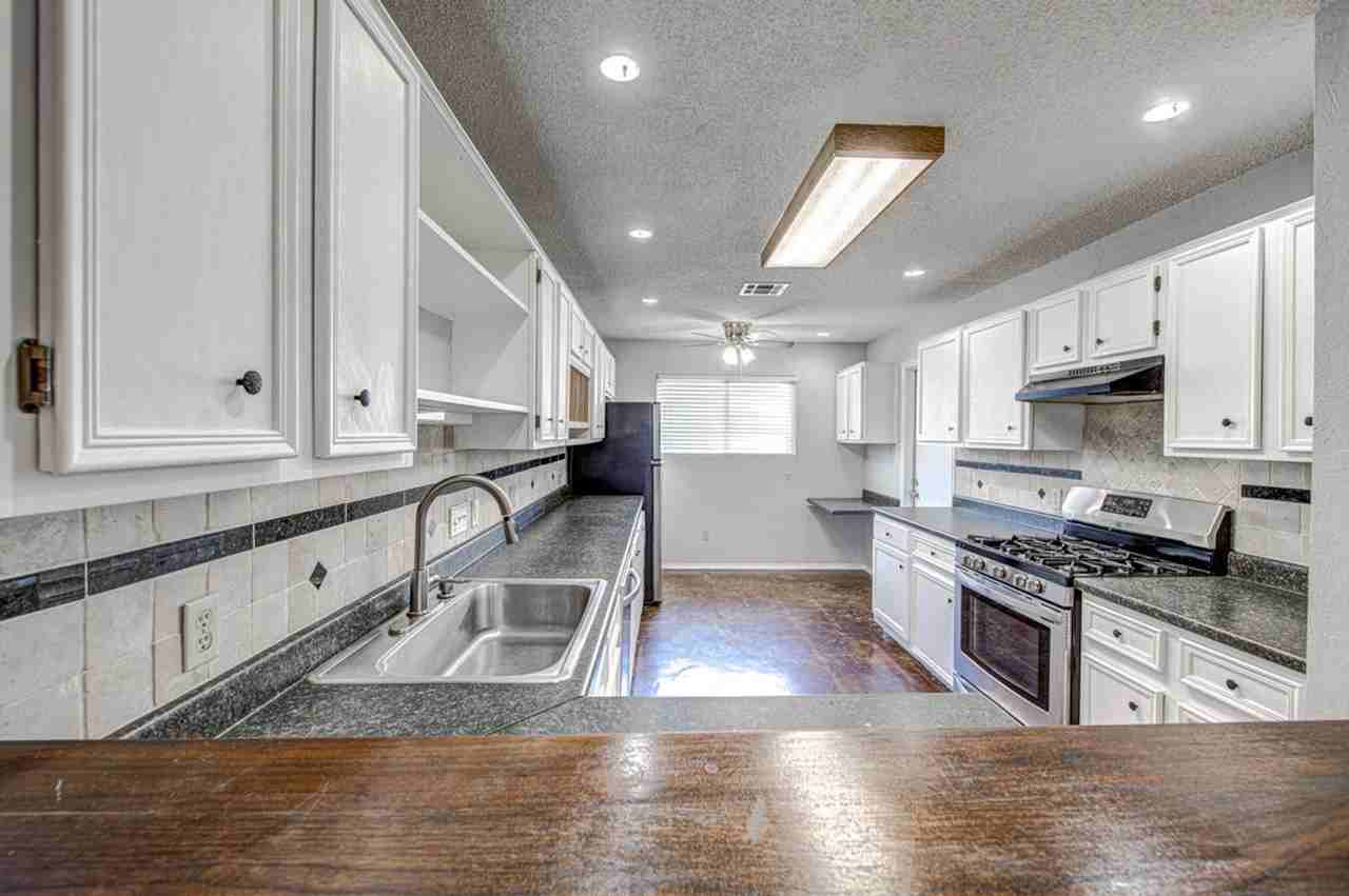 12925 Covington Trl - Photo 7 of 28