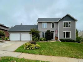 featured image of 2001 Folwell Dr Sw