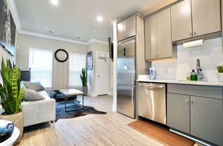 7221 Georgia Ave Nw - Photo 1 of 1