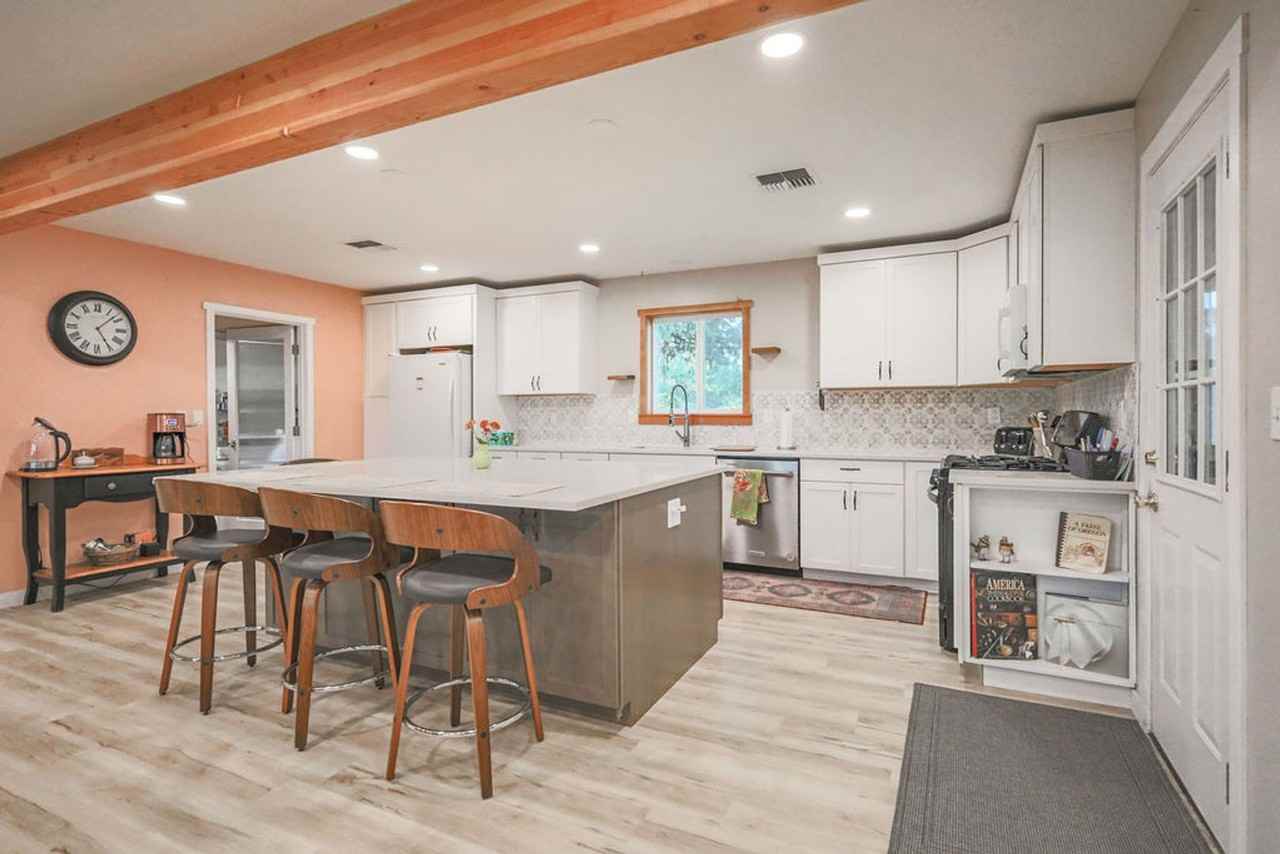 29027 David Ln - Photo 5 of 28