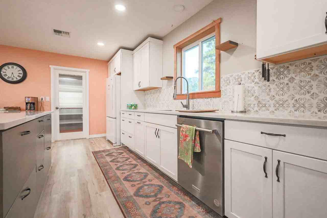 29027 David Ln - Photo 6 of 28