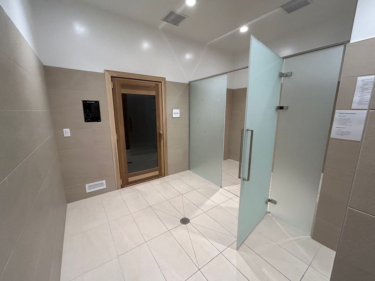 1515 Liona St #3707 - Photo 4 of 17