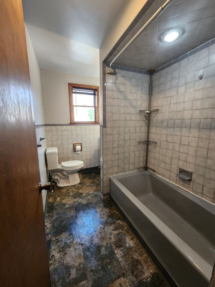 11 Lewis Street - Photo 4 of 10