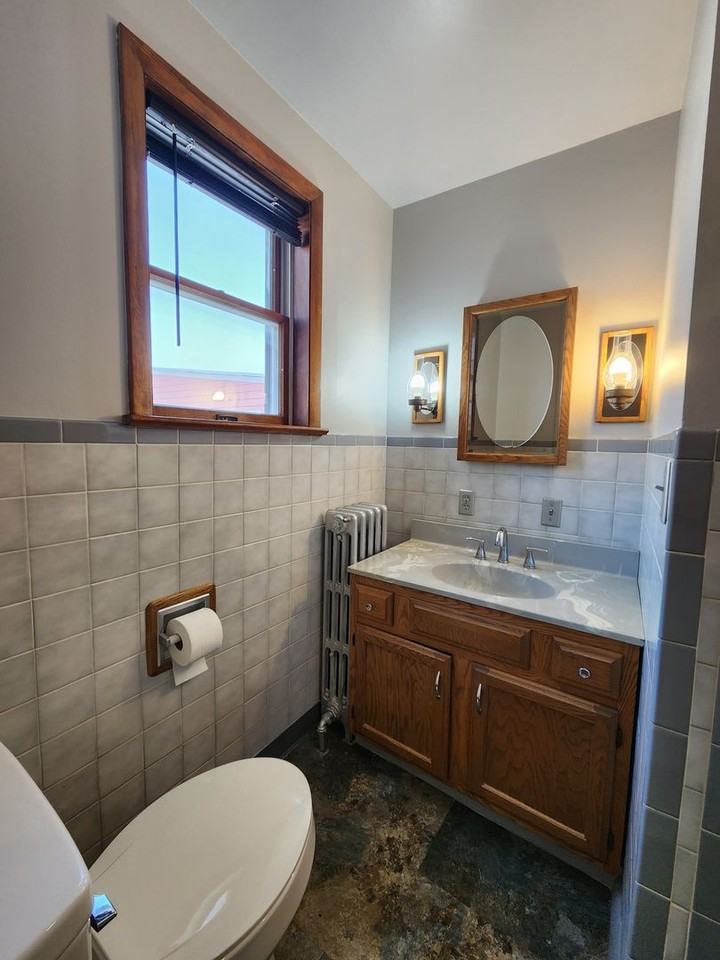 11 Lewis Street - Photo 5 of 10