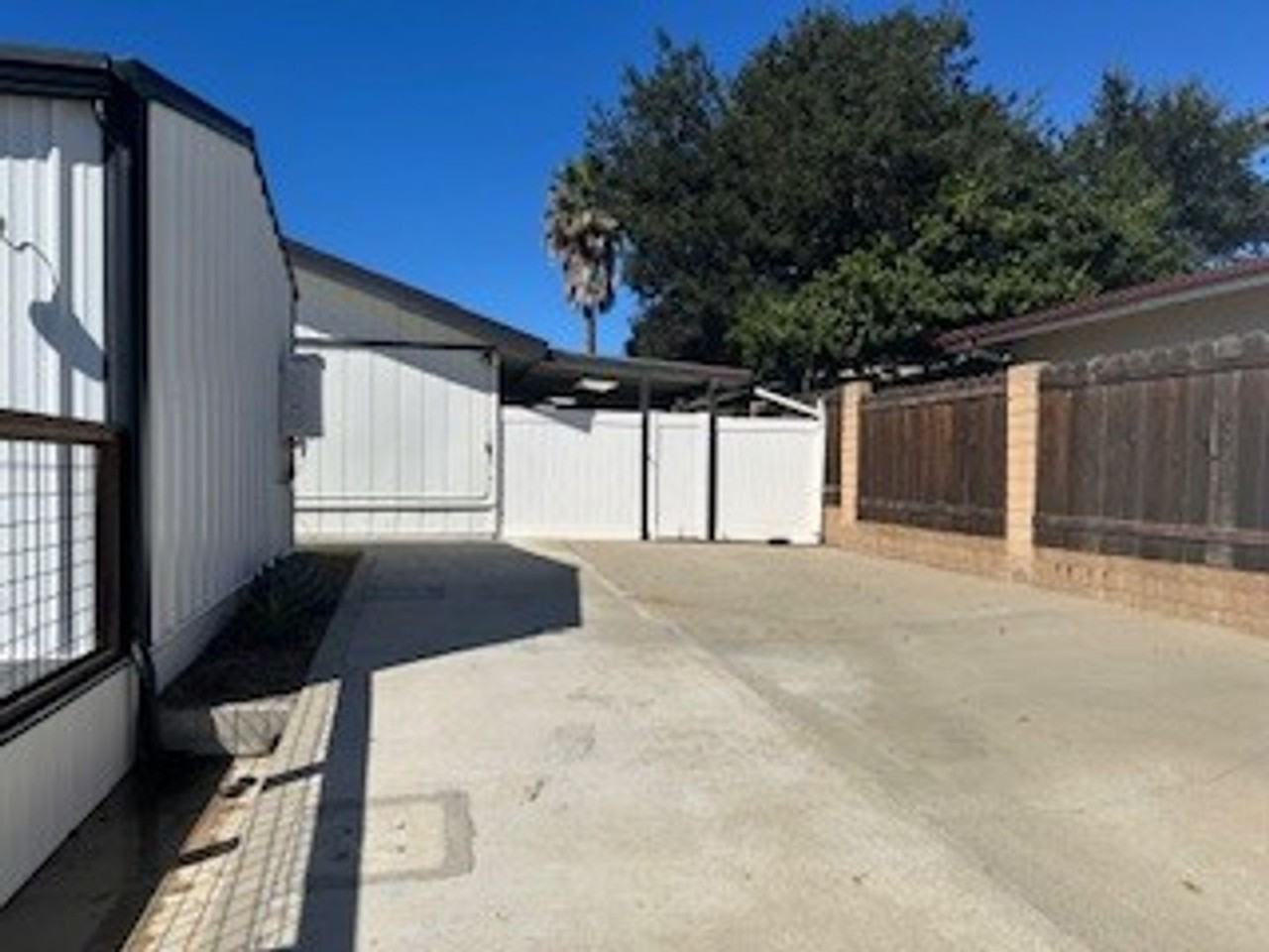 321 Aars St - Photo 3 of 14