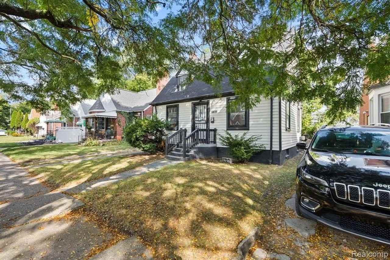 19170 Mansfield St #1 - Photo 2 of 11